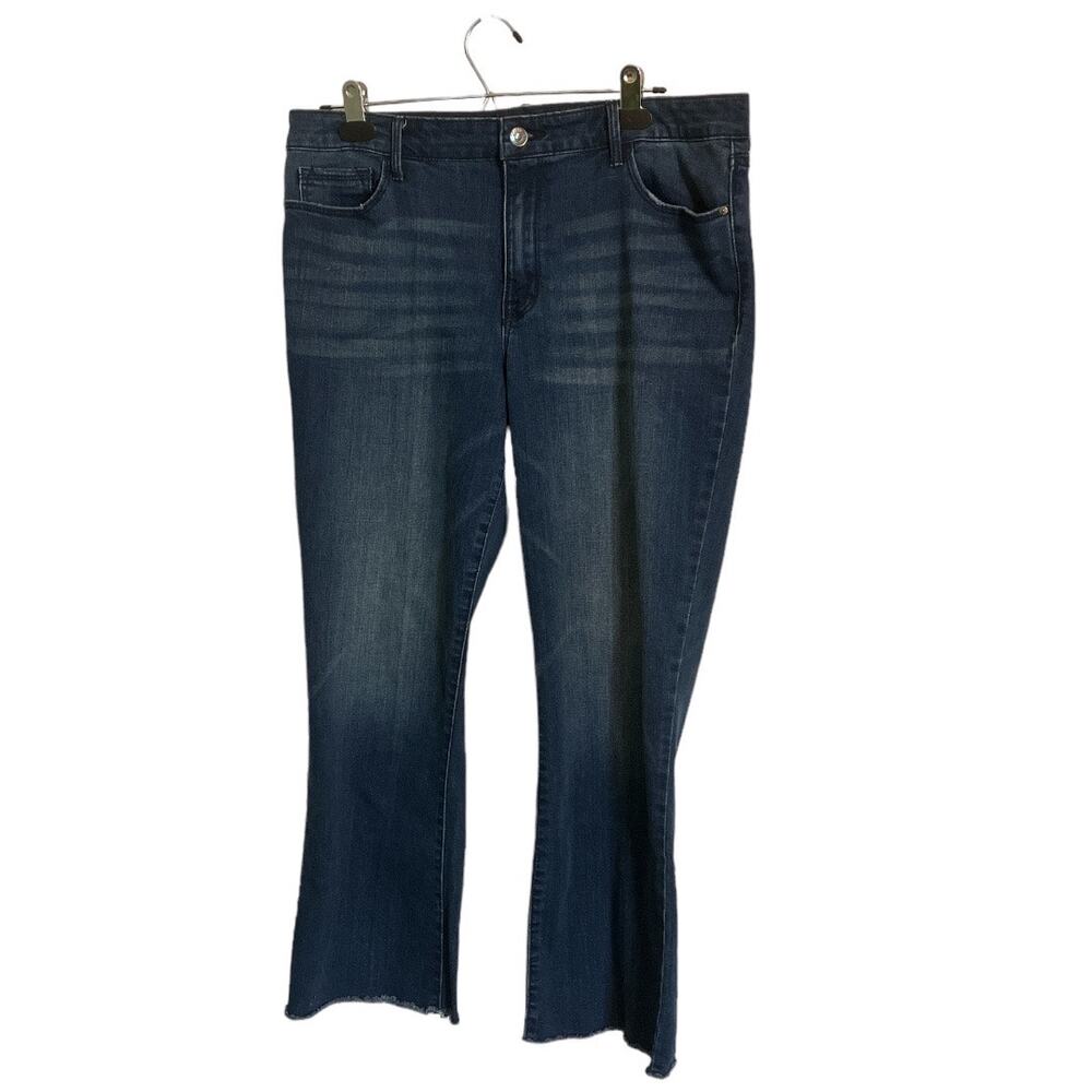 Social Standard by Sanctuary Mid Rise Kick Crop Jeans Size 14 - Picture 3 of 10